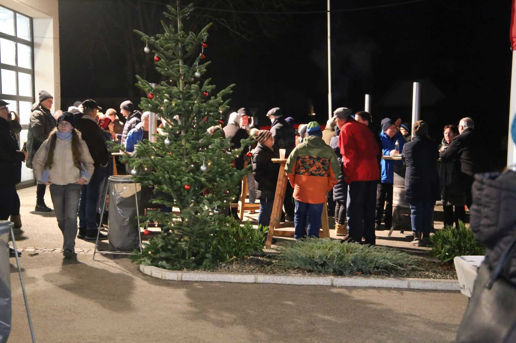 2025 12 06 Punschstand (05)