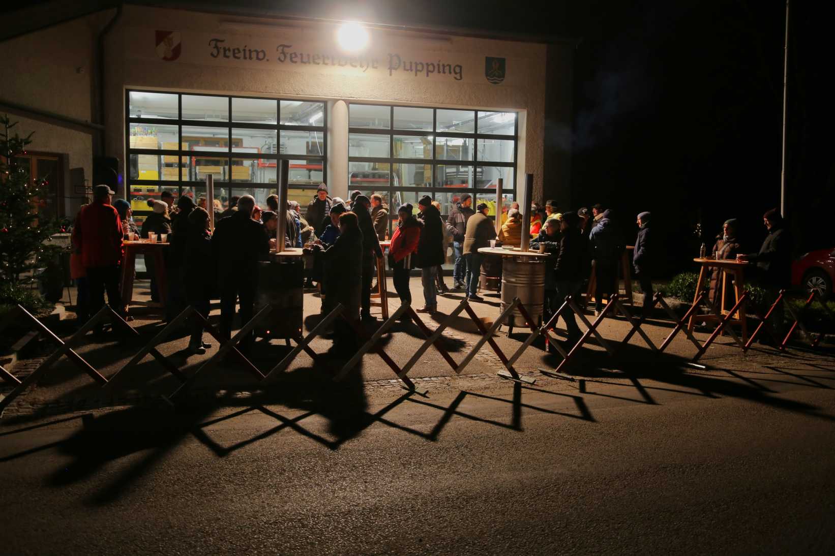 2025 12 06 Punschstand (08)