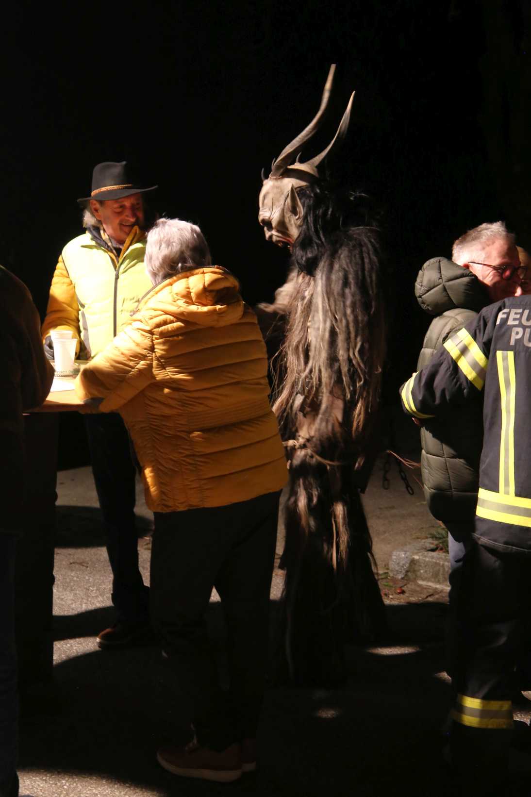 2025 12 06 Punschstand (11)